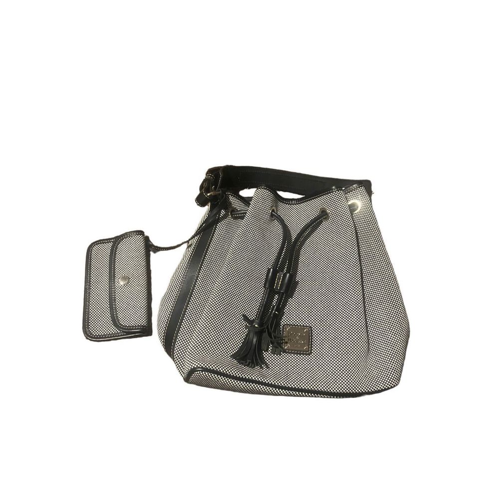 Dooney & Bourke bag
